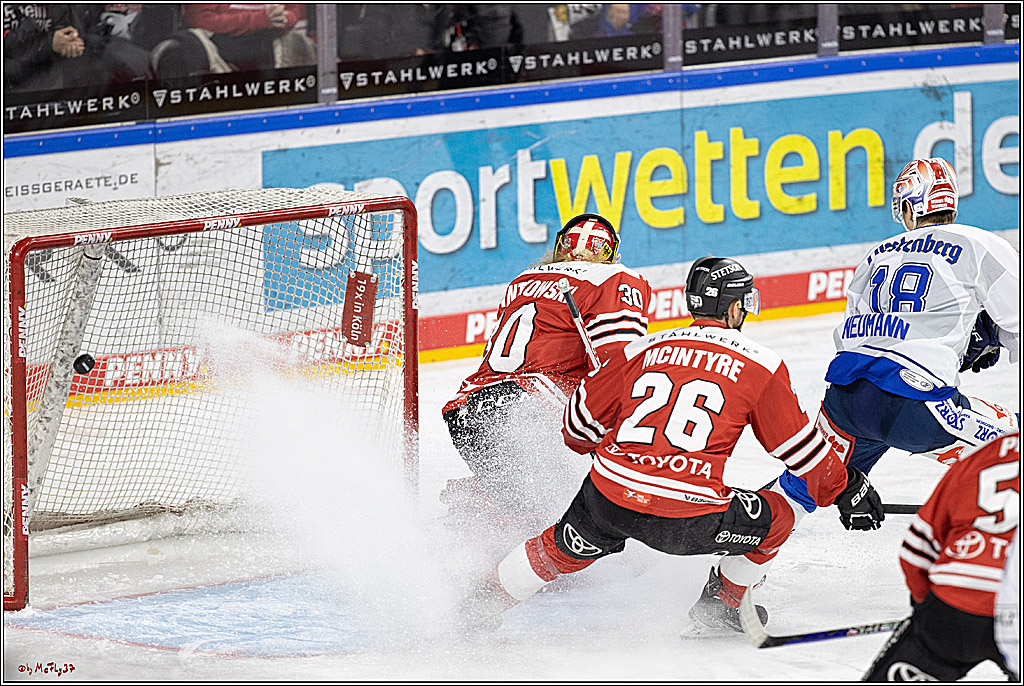 PENNY DEL;  Koelner Haie - Schwenninger Wild Wings; Koeln, 18.01.2023